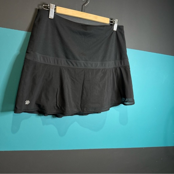 ATHLETA Black Women's Skirt Size Medium - Picture 3 of 10